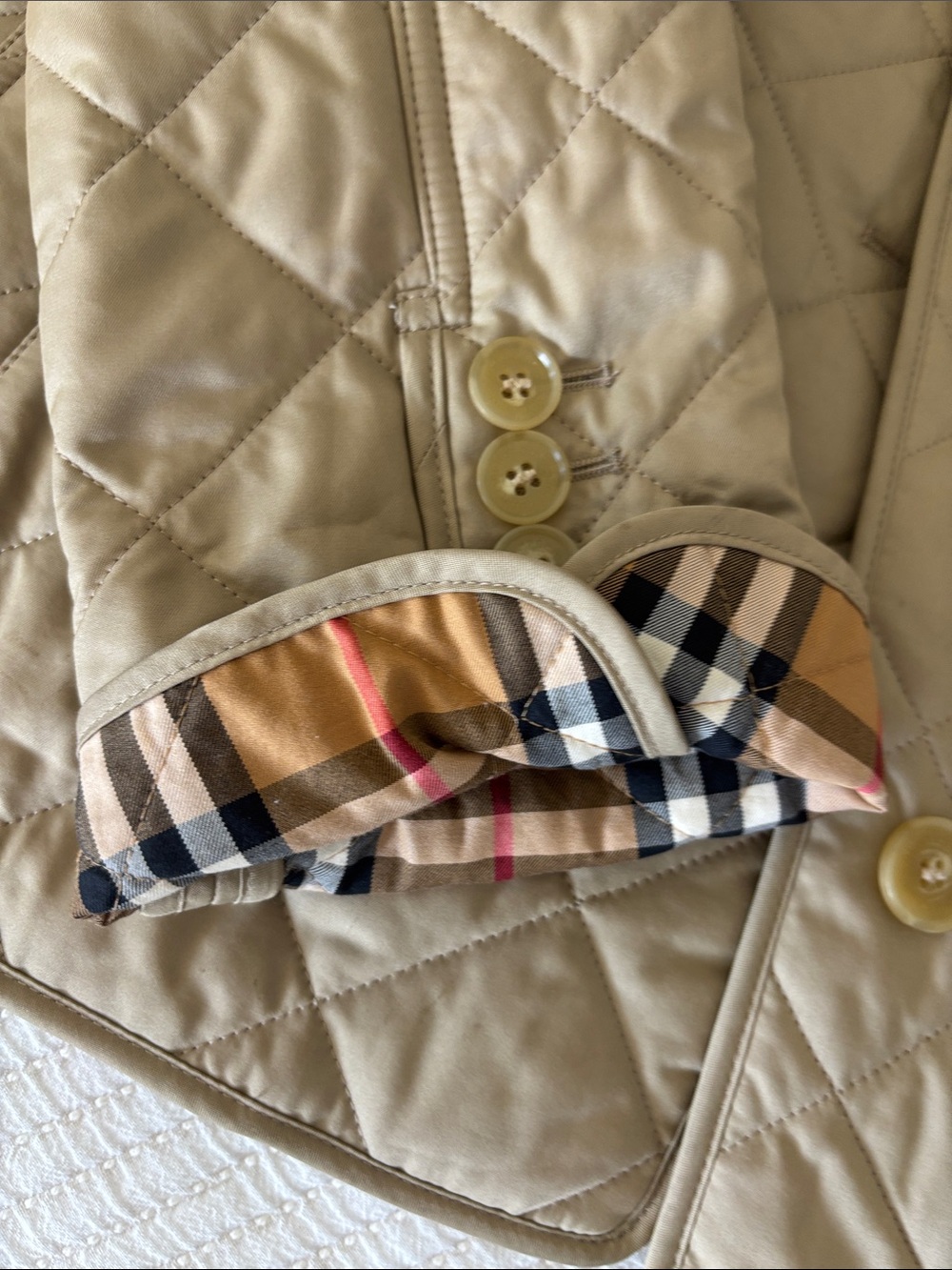 Burberry women’s quilted jacket Medium - Picture 8 of 10